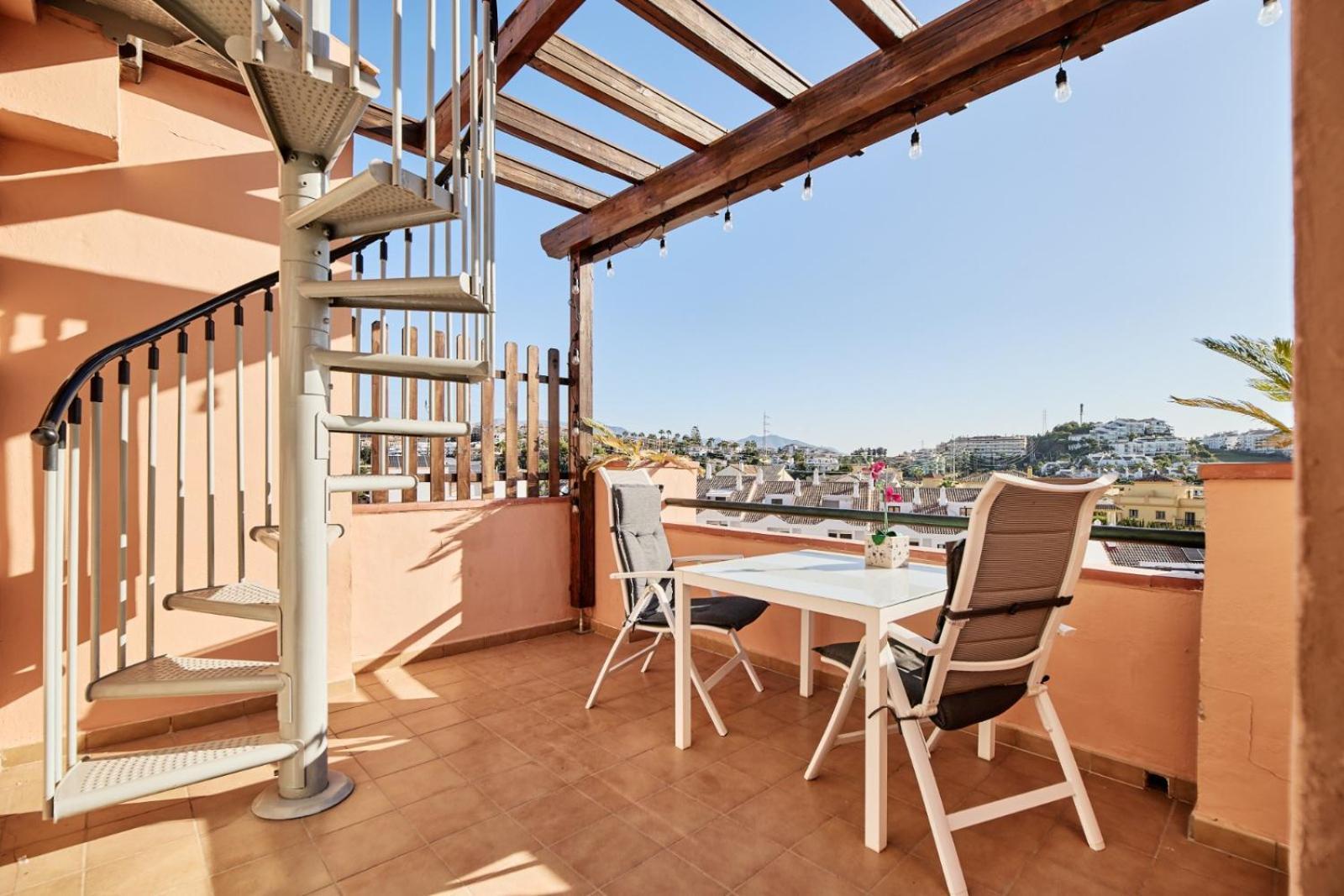Cozy Penthouse Riviera Del Sol Apartman Málaga Kültér fotó